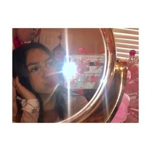 Meet your Posher, Melanie